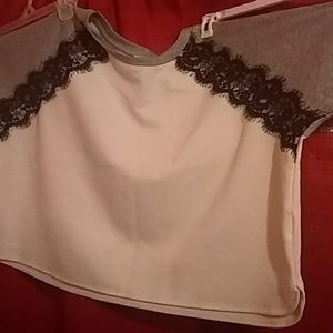 Women's top (sweater)